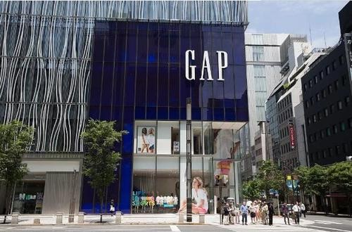 gap品牌：年轻化、可一连，起劲顺应市chang需求